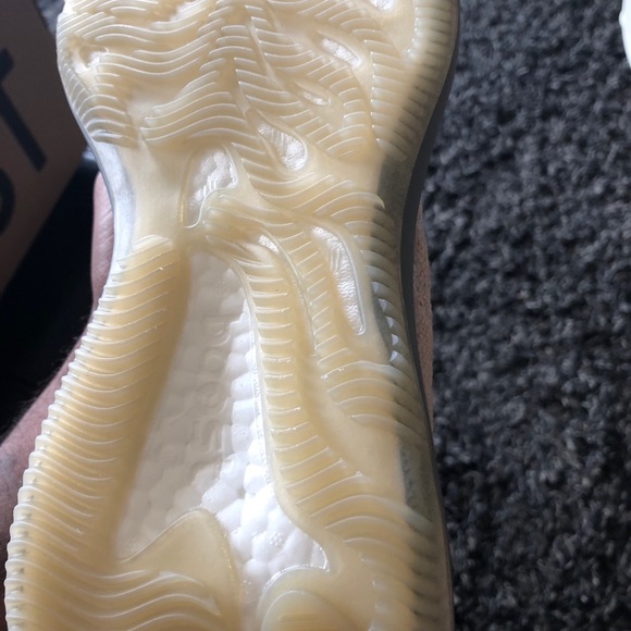 Yeezy 380 pepper - Picture 3 of 4
